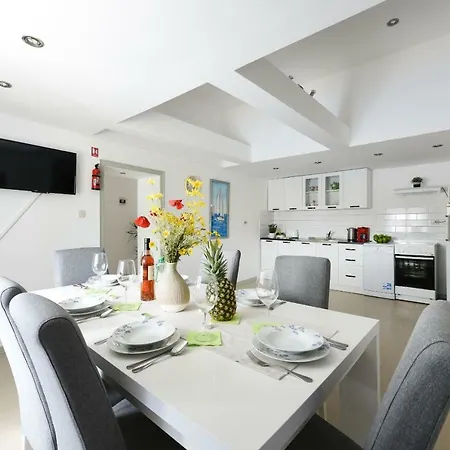 Outback Zadarvillas * Bukovic