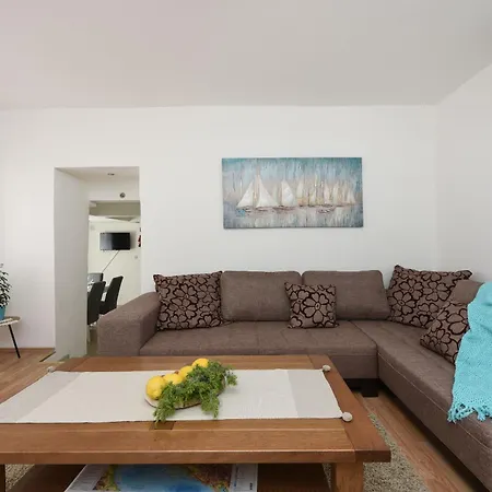 Outback Zadarvillas 别墅 *